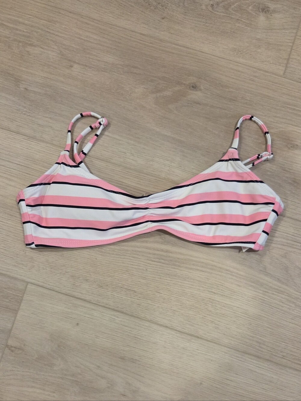 NO BOUNDARIES | Hot Pink, Black And White Bikini Top
